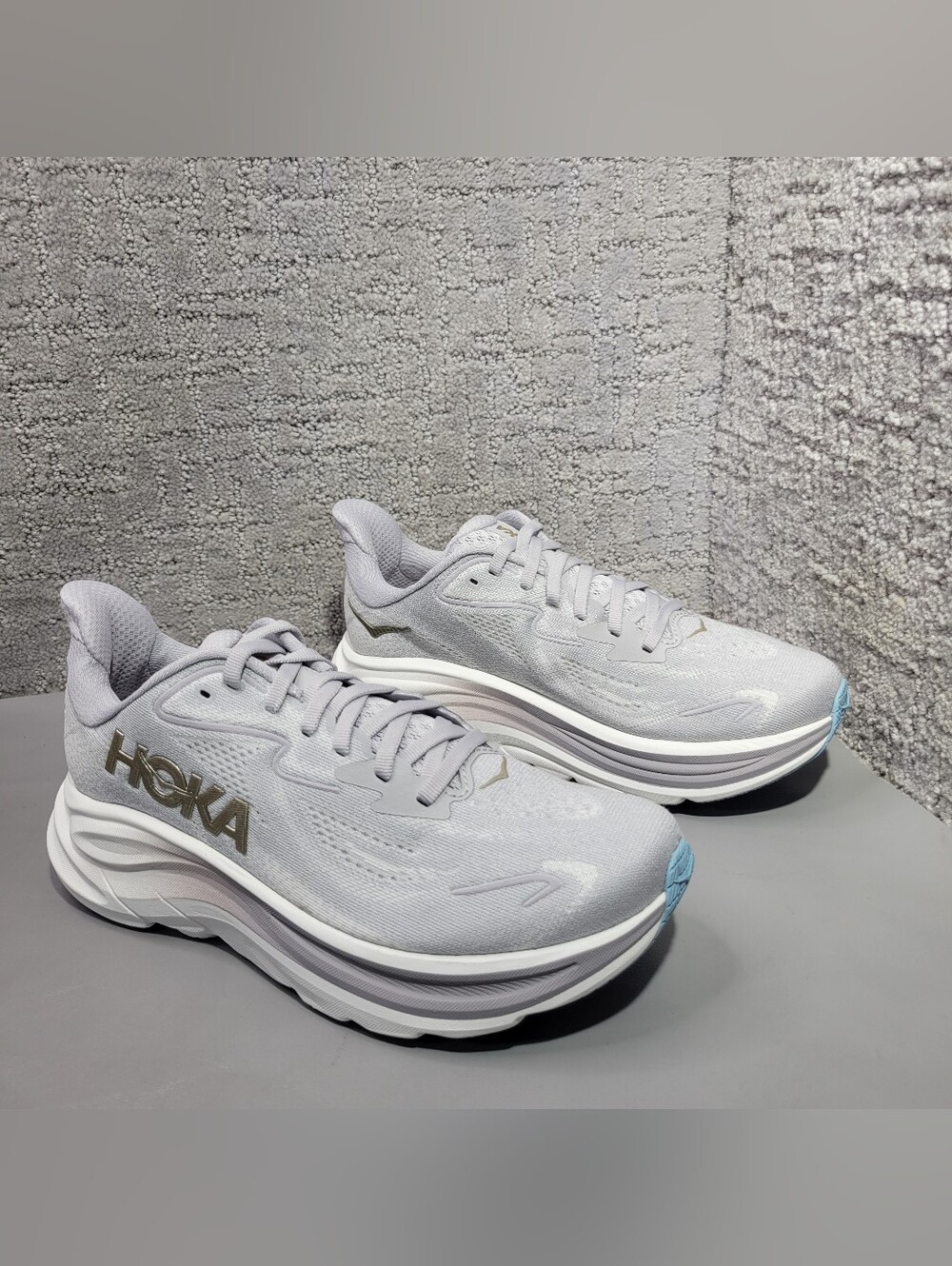 Hoka One One Clifton 10 Womens Size US 7.5B Ash Gray/Foggy Gray Athletic Shoes - Picture 13 of 15
